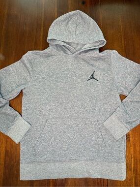 Nike Youth Heather Gray Jordan Pullover Hoodie - size 10-12